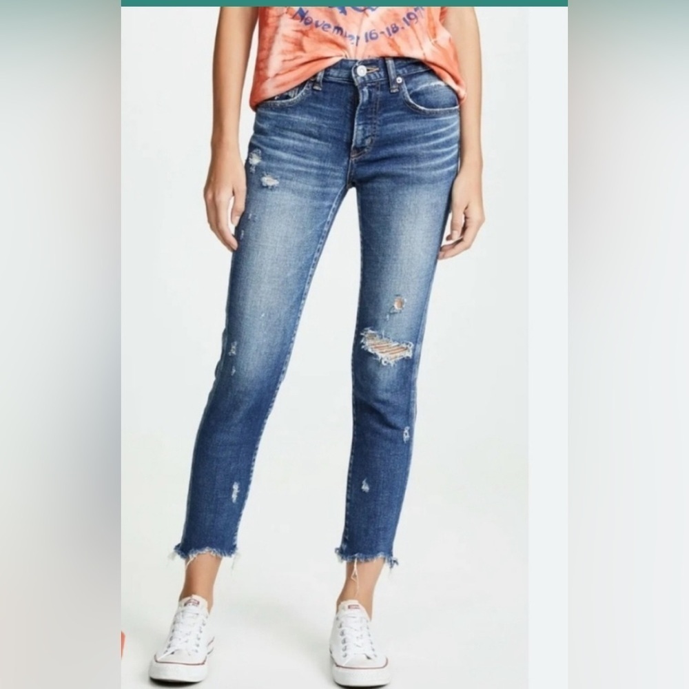Moussy Vintage Glendale Mid Rise Distressed Tapered Cropped Jeans Blue Denim 28